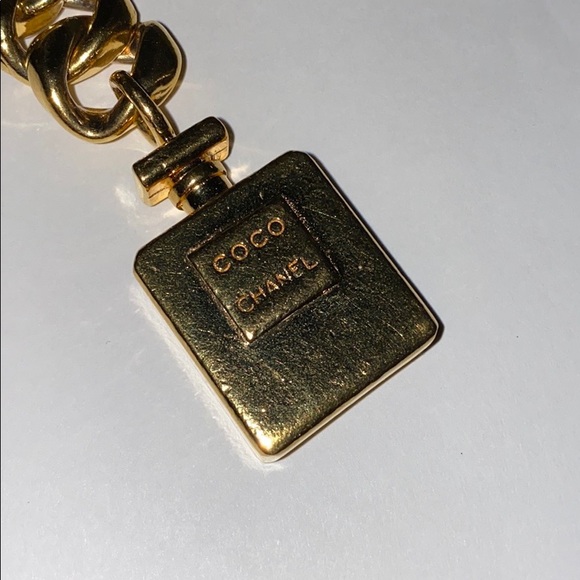 Vintage Chanel Chain Belt - Picture 3 of 7